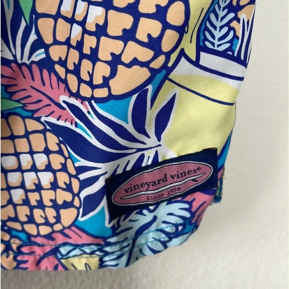 VINEYARD‎ VINES TROPICAL PRINT  MENS  SWIM TRUNKS   SIZE M